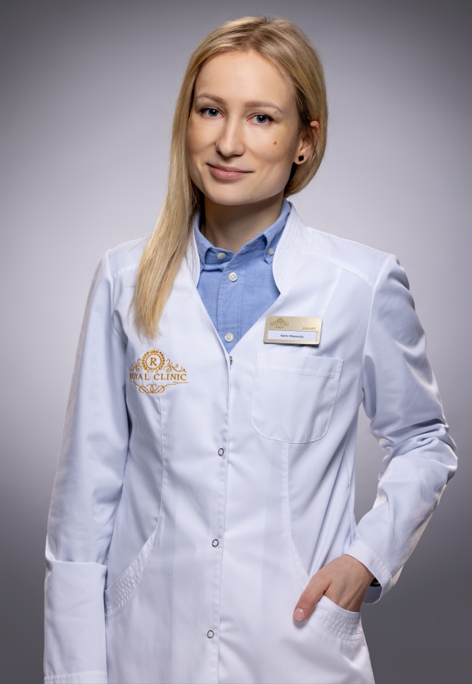 Dr Agata Majewska